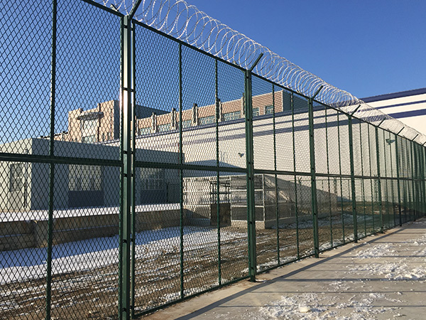 监狱钢网墙图片3